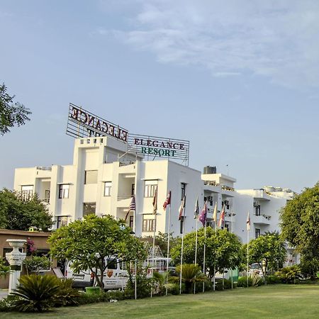 Elegance Resort Вриндавана Экстерьер фото