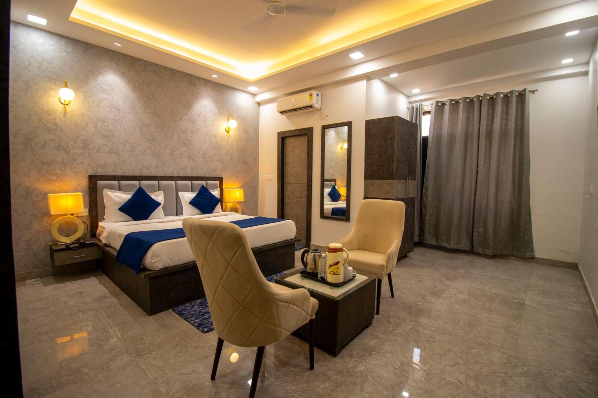 Elegance Resort Вриндавана Экстерьер фото