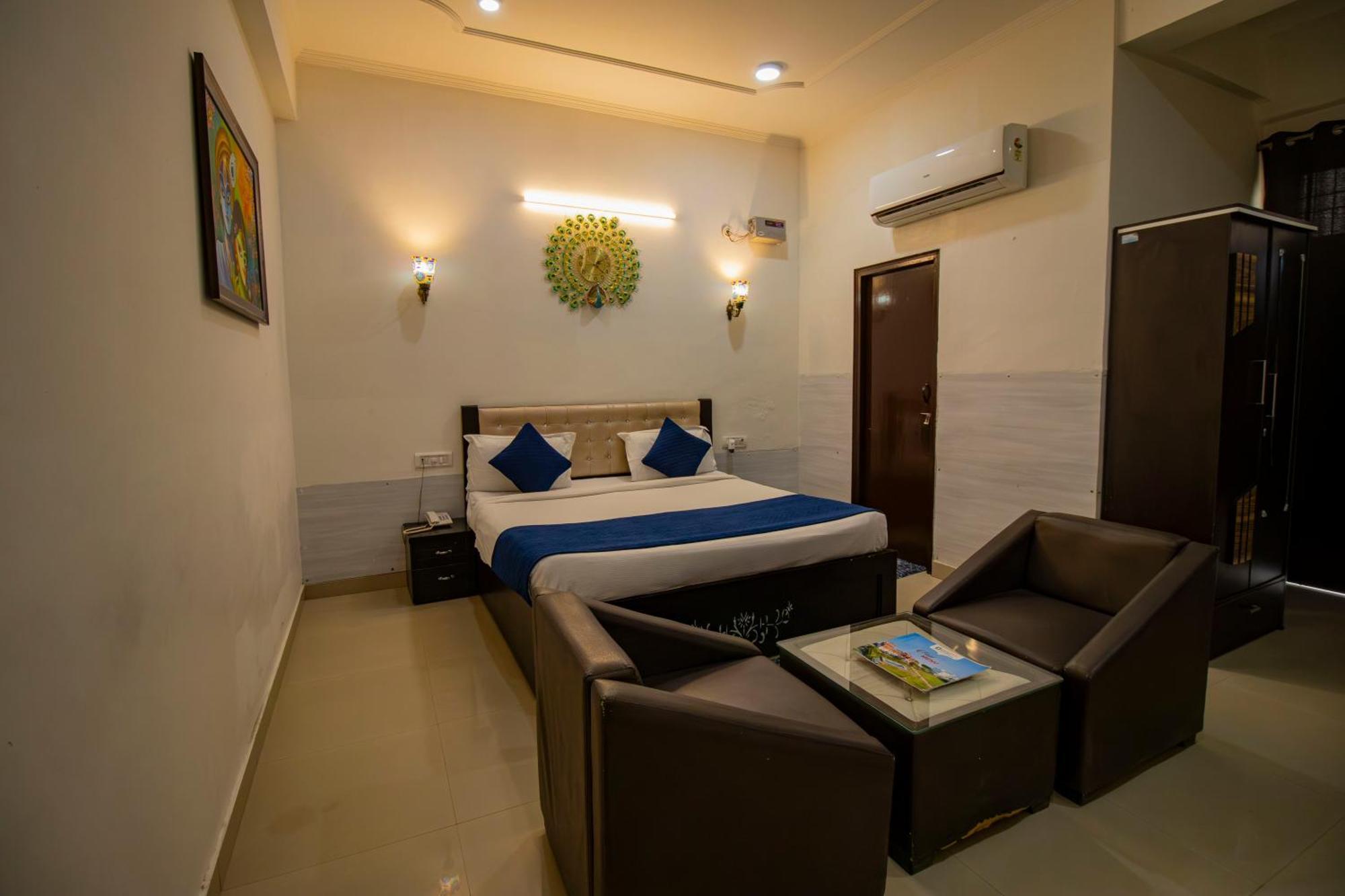 Elegance Resort Вриндавана Экстерьер фото