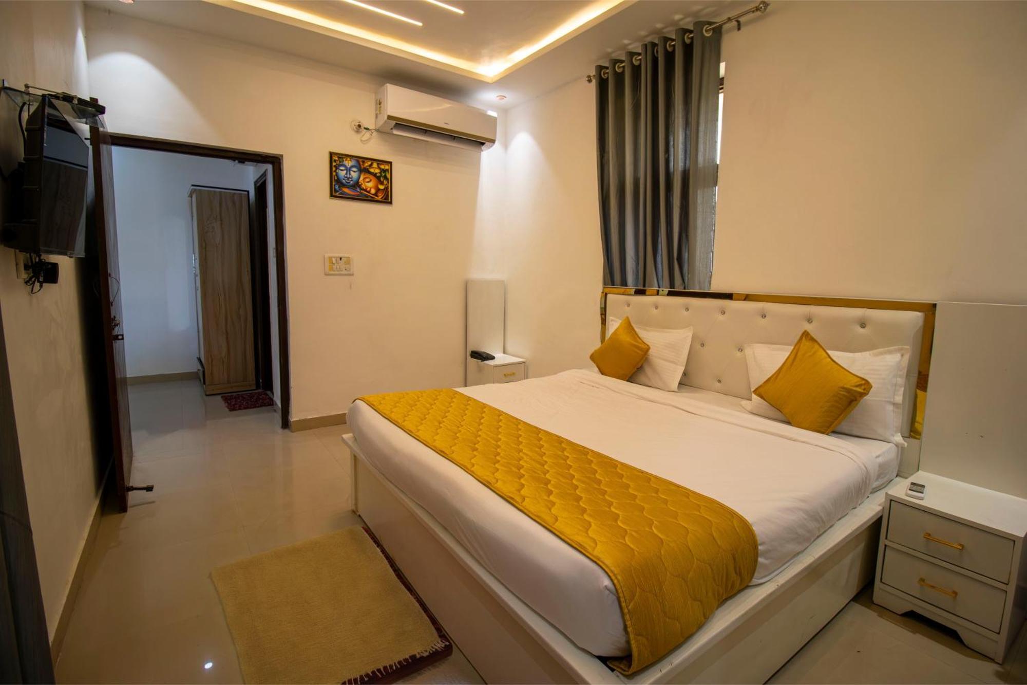 Elegance Resort Вриндавана Экстерьер фото