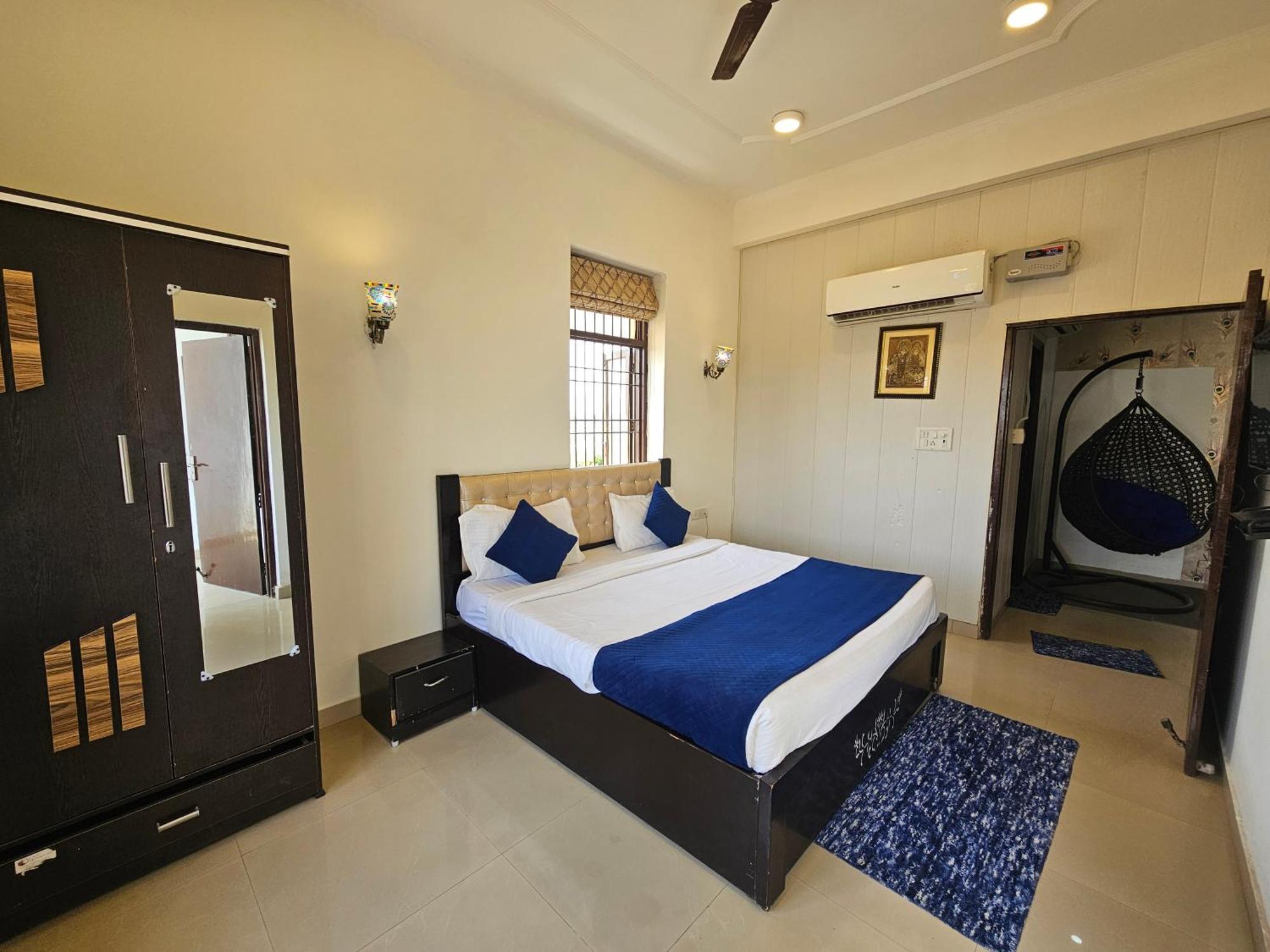 Elegance Resort Вриндавана Экстерьер фото