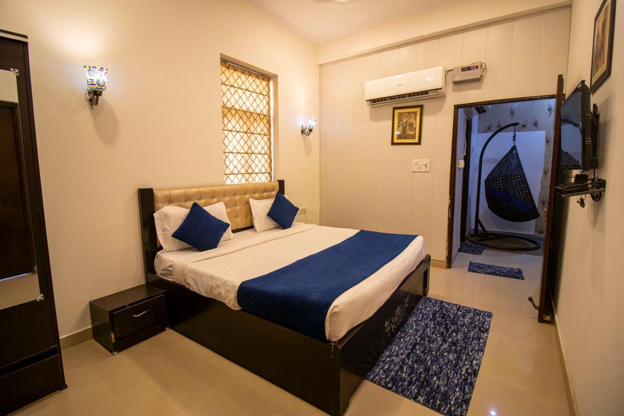 Elegance Resort Вриндавана Экстерьер фото